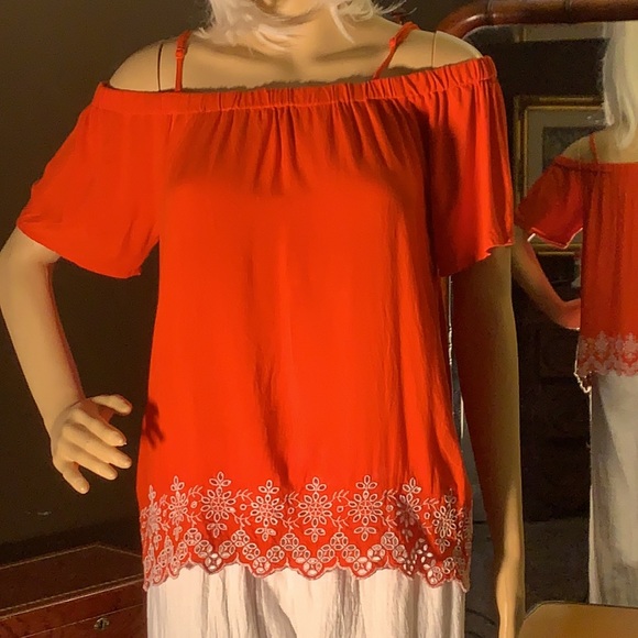 ORANGE & WHITE OFF THE SHOULDER TOP - Picture 2 of 4